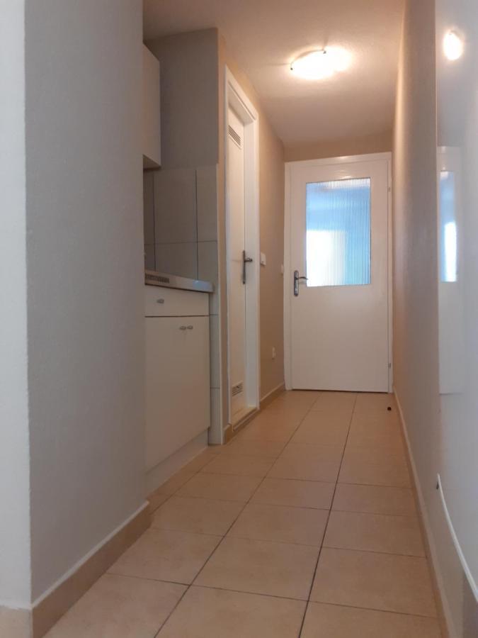 Apartmani Patrick Baška Voda Kültér fotó